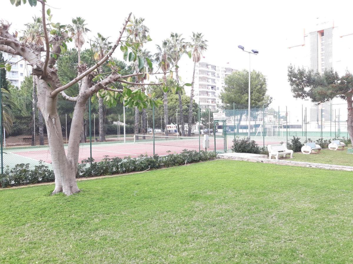 Valldigna 7 Playa De Gandia Solo Familias Exterior foto
